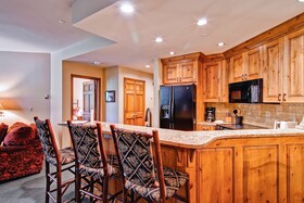 Highlands Lodge