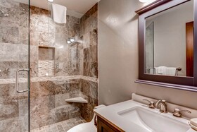 Highlands Lodge