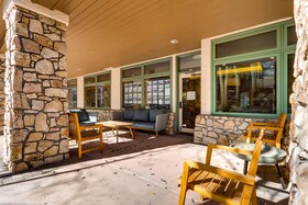 Highlands Lodge