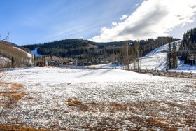 Highlands Slopeside