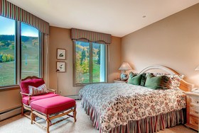Highlands Slopeside