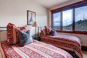 Highlands Slopeside