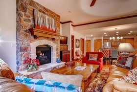 Oxford Court at Beaver Creek