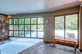 Oxford Court by Beaver Creek Mountain Lodging