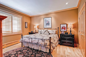 Oxford Court by Beaver Creek Mountain Lodging