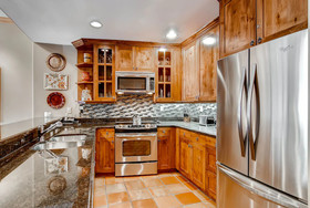 Oxford Court by Beaver Creek Mountain Lodging