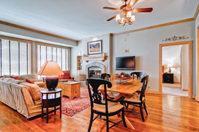 Oxford Court by Beaver Creek Mountain Lodging