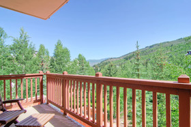 Oxford Court by Beaver Creek Mountain Lodging