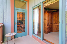 Oxford Court by Beaver Creek Mountain Lodging