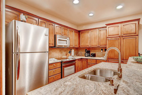 Oxford Court by Beaver Creek Mountain Lodging