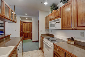 Oxford Court in Beaver Creek by Elevation Accommodations