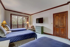Oxford Court in Beaver Creek by Elevation Accommodations