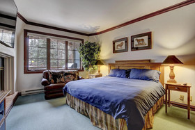Oxford Court in Beaver Creek by Elevation Accommodations