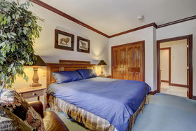 Oxford Court in Beaver Creek by Elevation Accommodations