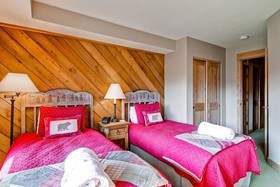 Ridgepoint Townhomes