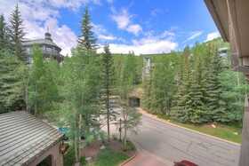 The Pines Lodge