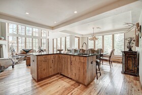 The Pines Lodge