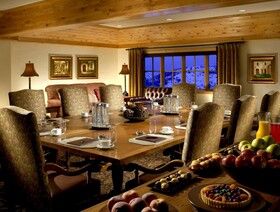 The Pines Lodge