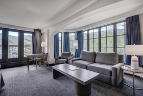 The Pines Lodge