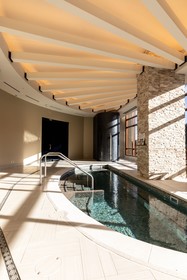 Monarch Casino Resort Spa