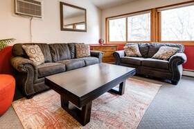Boulder Adventure Lodge