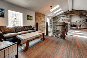 Boulder Adventure Lodge