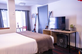 Boulder Adventure Lodge