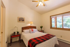 Boulder Adventure Lodge