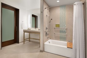 Embassy Suites By Hilton Boulder