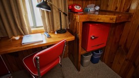Foot Of The Mountain Motel