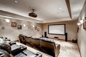 5 O' Clock Lodge