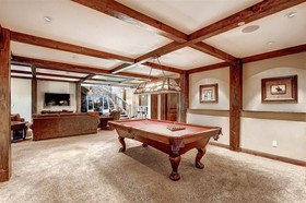 5 O' Clock Lodge