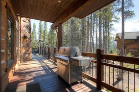 5 O' Clock Lodge