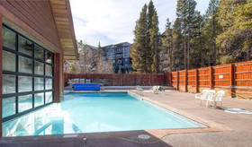 Antlers Lodge by Ski Country Resorts
