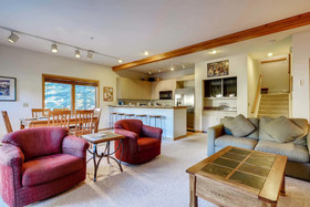 Antlers Lodge by Ski Country Resorts