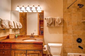 Bear Lodge by Pinnacle Lodging