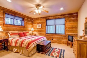 Bear Lodge by Pinnacle Lodging