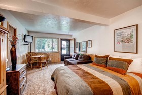 Park Meadows Lodge