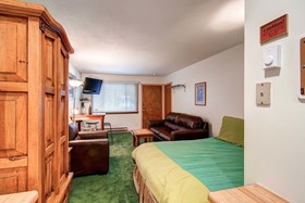 Park Meadows Lodge