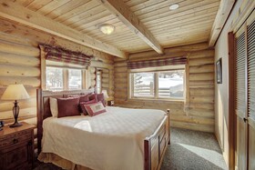 Cook Family Lodge