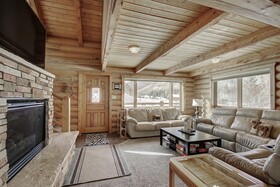 Cook Family Lodge