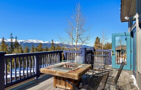 Gold Point Resort by Vacatia