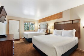 Gold Point Resort by Vacatia