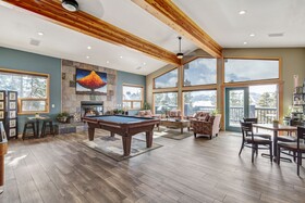 Gold Point Resort by Vacatia