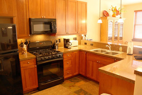 Highland Greens by Peak Property Management