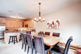 Mountaineer by Peak Property Management