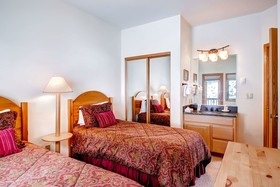 Mountaineer Townhomes by RedAwning