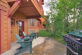 Mountain Thunder Lodge