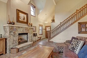 Mountain Thunder Lodge