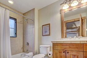 Mountain Thunder Lodge